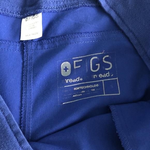 Figs Deep Blue *Galaxy Blue* Bottoms scrubs - Picture 5 of 7